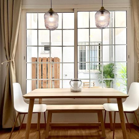 Encantador Apartamento Con Patio Malaga Exterior photo